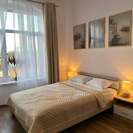 Apartament Piaskowy Kollataja โทมาสชูฟ มาโซเวียซกี ภายนอก รูปภาพ